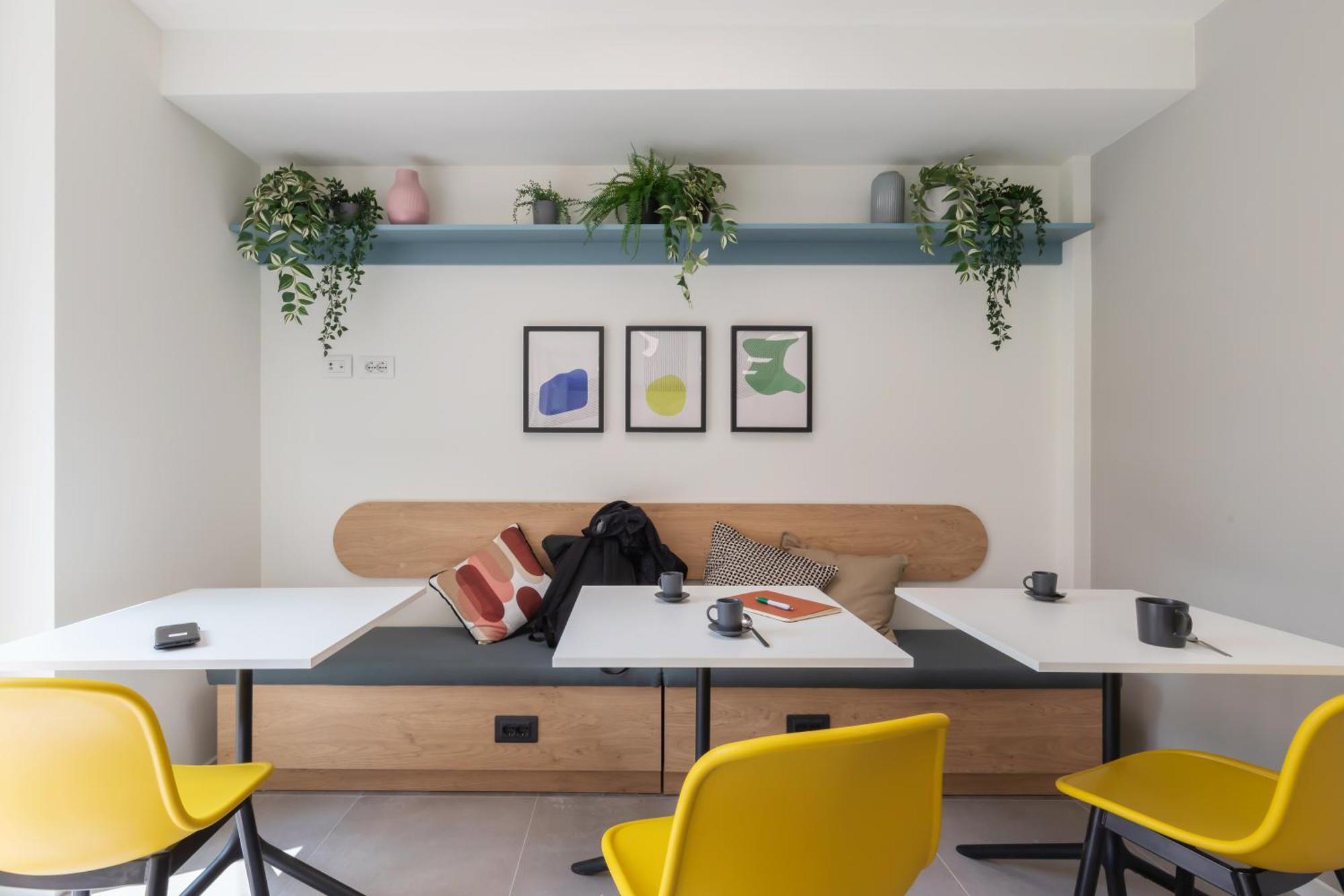 Well-Located Campus Rooms Near City Park Milaan Buitenkant foto