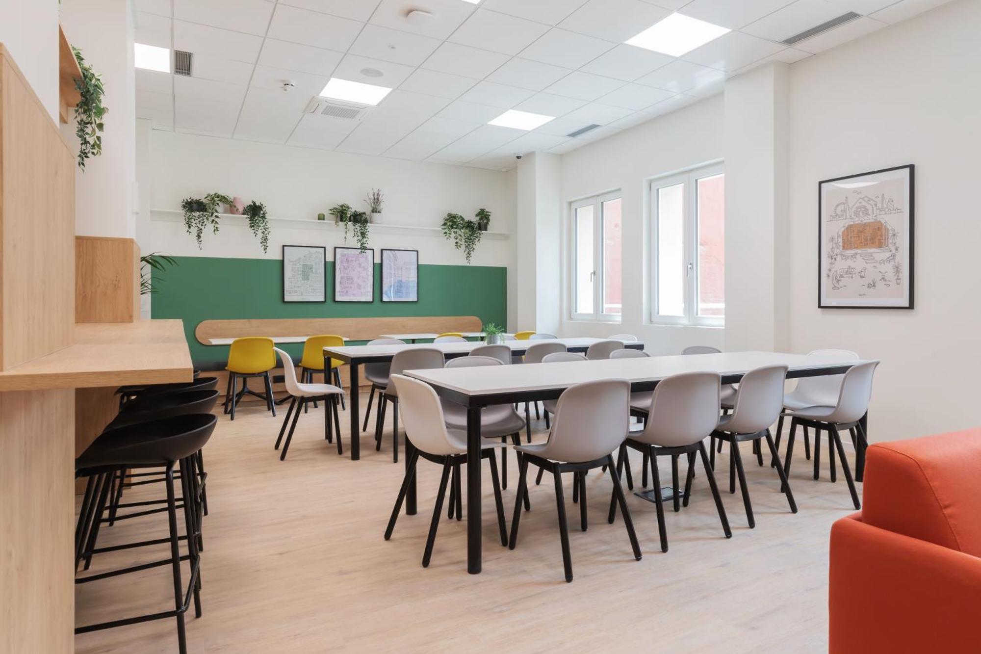 Well-Located Campus Rooms Near City Park Milaan Buitenkant foto