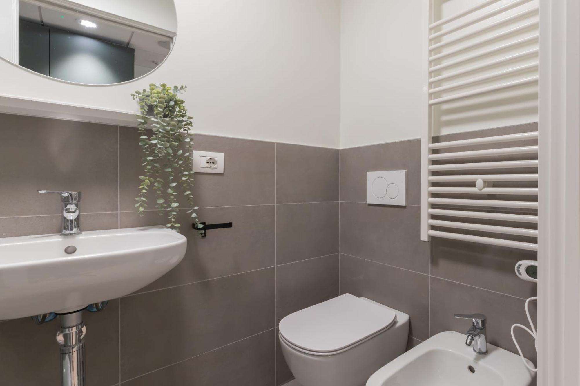 Well-Located Campus Rooms Near City Park Milaan Buitenkant foto