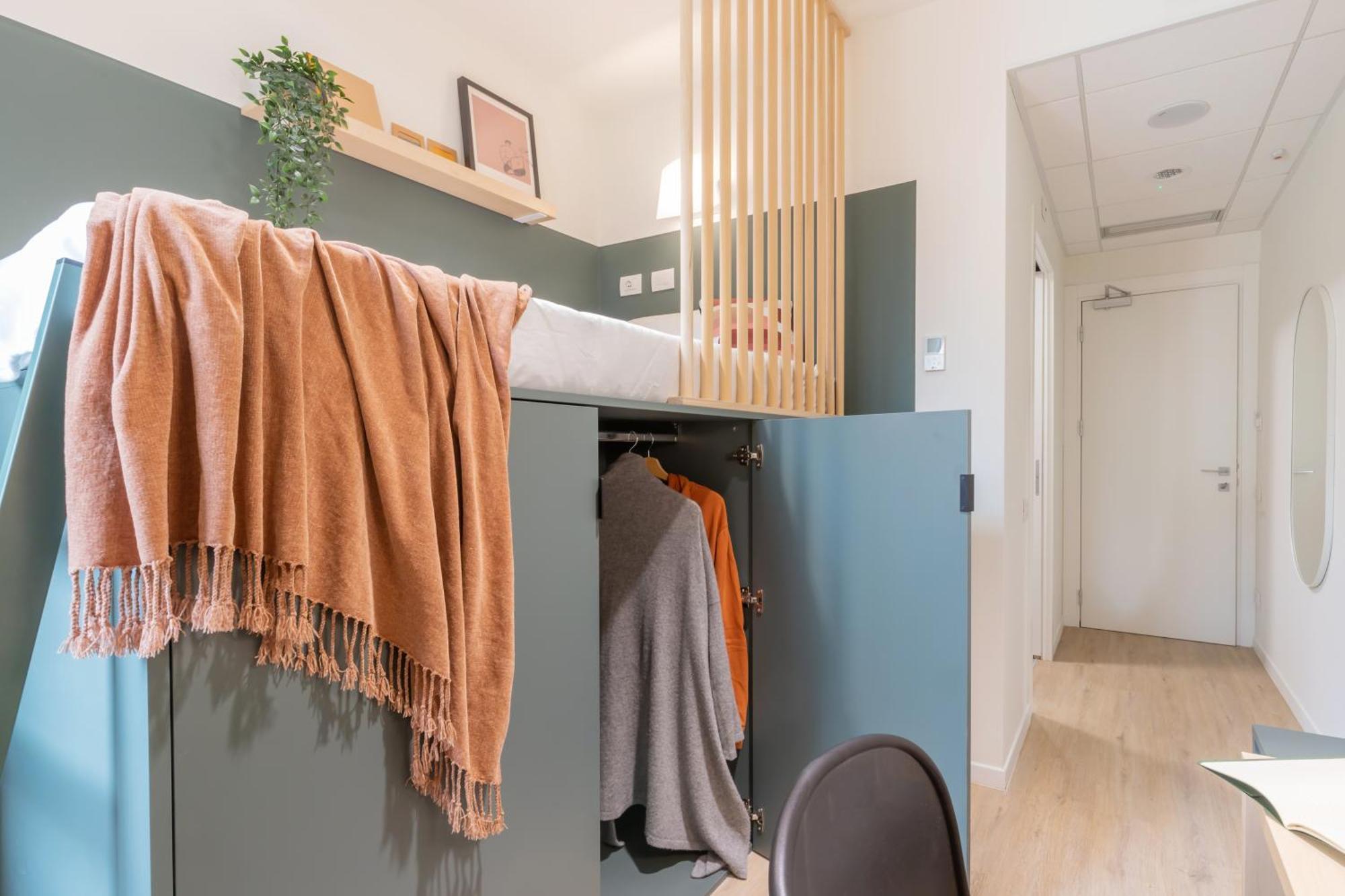 Well-Located Campus Rooms Near City Park Milaan Buitenkant foto
